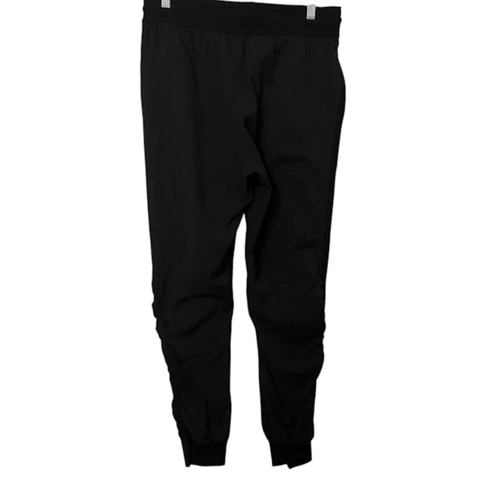 Lululemon Black Dance Studio Mid Rise Jogger‎ Athletic Lightweight Pants 10
